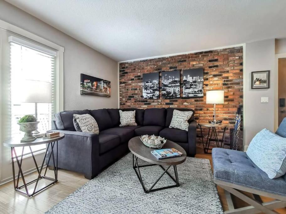 Amazing Locale 2Kingbr 1Bth Kansas City Exterior foto